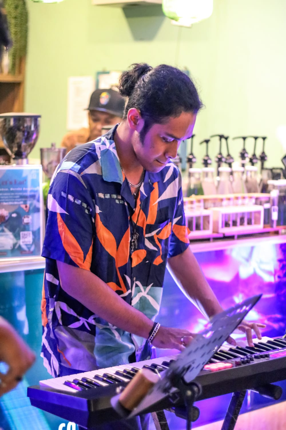 Clay David Efraim Abineno